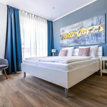 Hangar 19 Luxusapartment Mit Sauna, Kamin, Dachterrasse Und Seeblick H5w3 슈베린