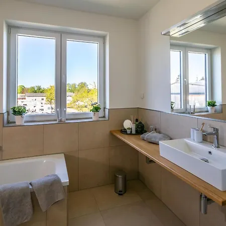 Hangar 19 Luxusapartment Mit Sauna, Kamin, Dachterrasse Und Seeblick H5w3 Apartamento *