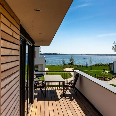 아파트 Hangar 19 Luxusapartment Mit Sauna, Kamin, Dachterrasse Und Seeblick H5w3